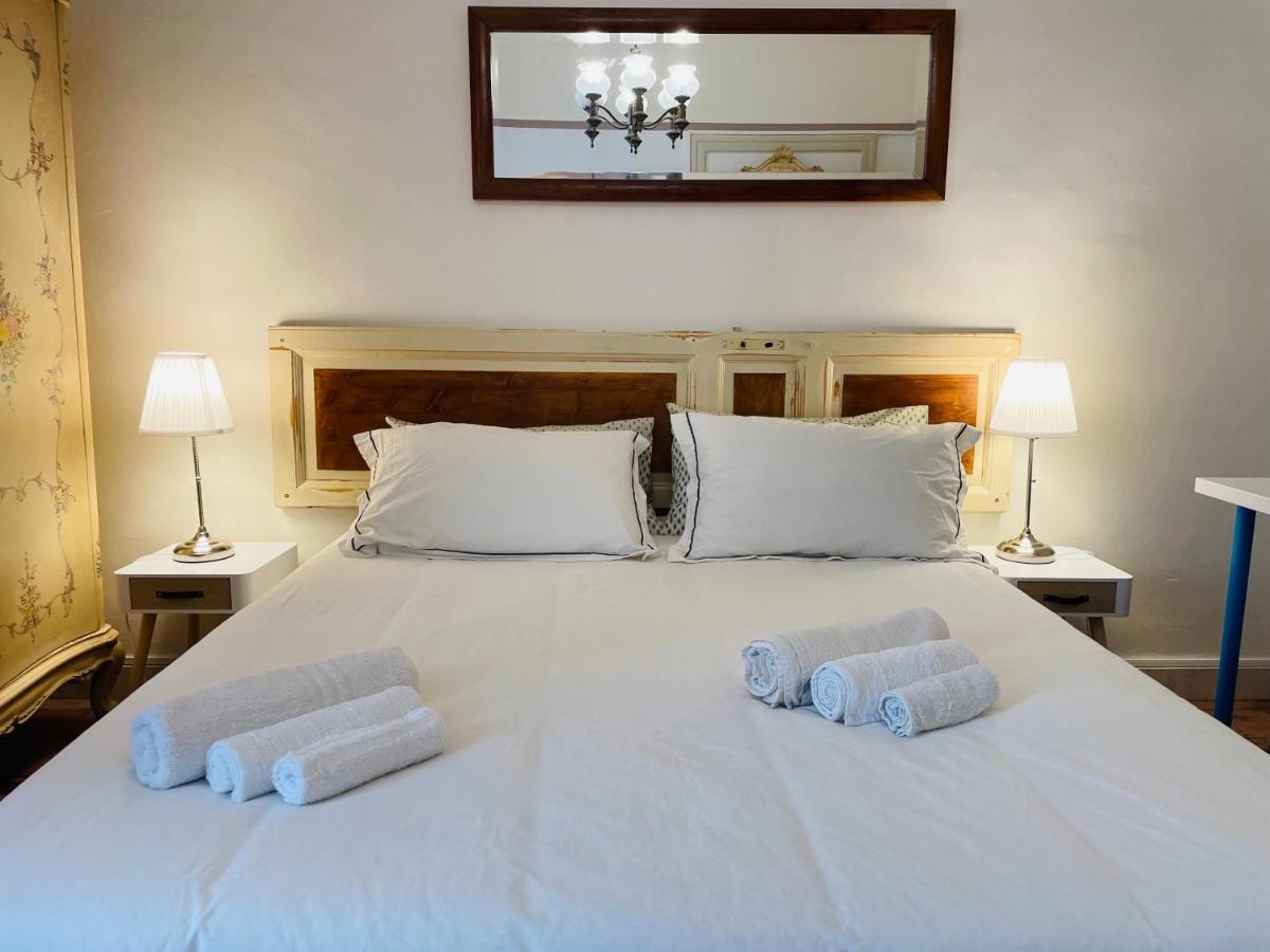 Montello Guest House & Apartment カターニア エクステリア 写真